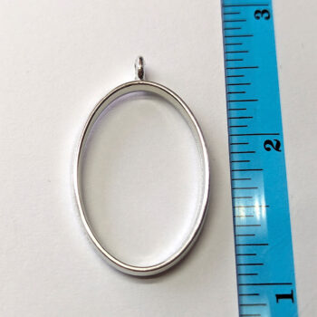 Geometric Hollow Oval Pendant Silver - Image 2