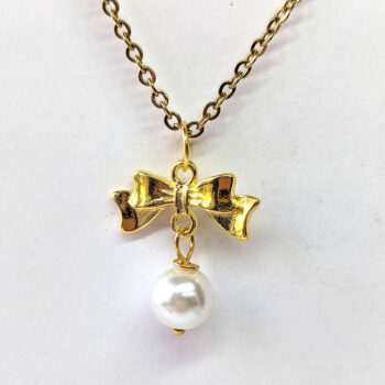 Bow Connector Antique Gold Pearl Necklace