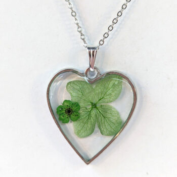 Heart Real Dried Green Flowers Resin Necklace - Image 5