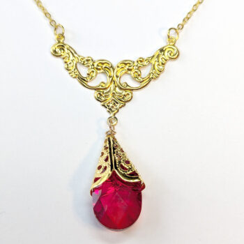 Gold Red Teardrop Crystal Drop Vintage Style Necklace - Image 3