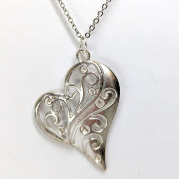 Decorative Hollow Angle Heart Silver Necklace - Image 3