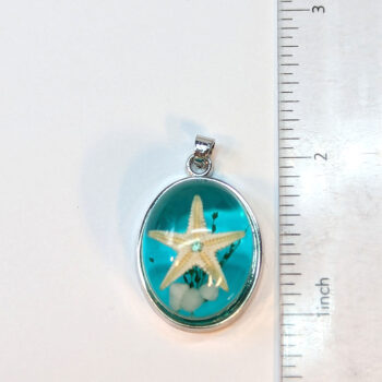 Oval Ocean Scene Real Starfish Blue Resin Pendant Silver - Image 2