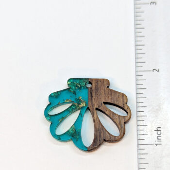 Blue Gold Leaf Scallop Shell Wood Resin Pendant - Image 2