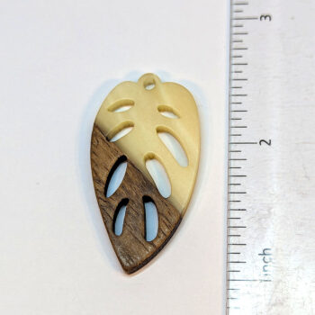 Marble Cream Leaf Resin Wood Resin Pendant - Image 2