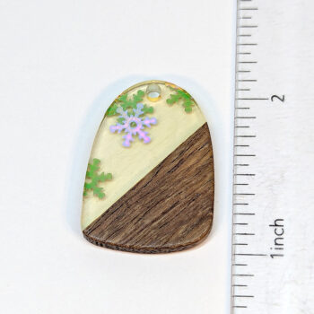 Clear Snowflakes Resin Drop Geometric Wood Pendant - Image 2