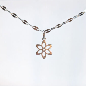 Stainless Steel Hollow Six Pointed Flower Silver Necklace - Image 3