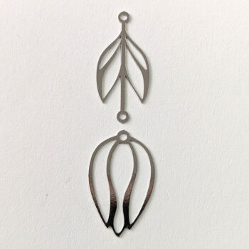 Hollow Tulip Flower Pendant Silver - Image 3