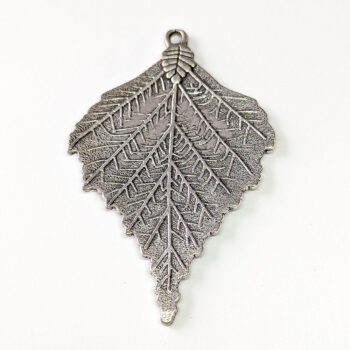 Large Detailed Veined Pointed Leaf Pendant Antique Silver