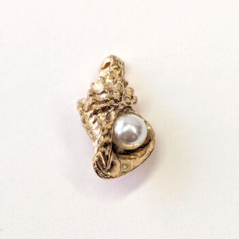 Conch Shell with Pearl Charm KC Gold