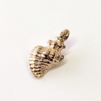 Conch Shell with Pearl Charm KC Gold - Image 3