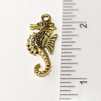 Detailed Seahorse Charm Antique Gold - Image 2
