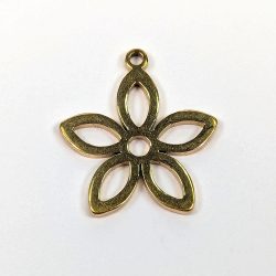 18k Real Gold Plated Stainless Steel Hollow Daisy Flower Charm